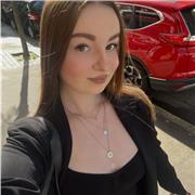 Besoin d’une personne agréable et organisée pour vous aider ? Vous m’avez trouvée !